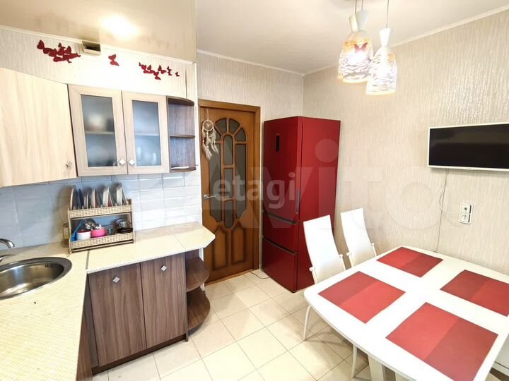 2-к. квартира, 56 м², 5/5 эт.