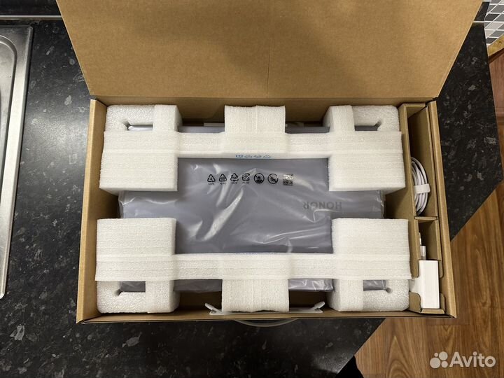 Honor magicbook X15 BDR-WDI 8gb 256gb Gr