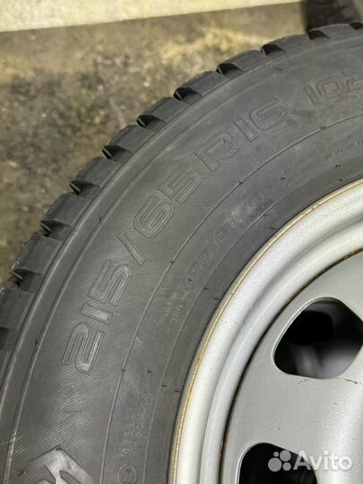 Nokian Tyres Hakkapeliitta 8 SUV 215/65 R16