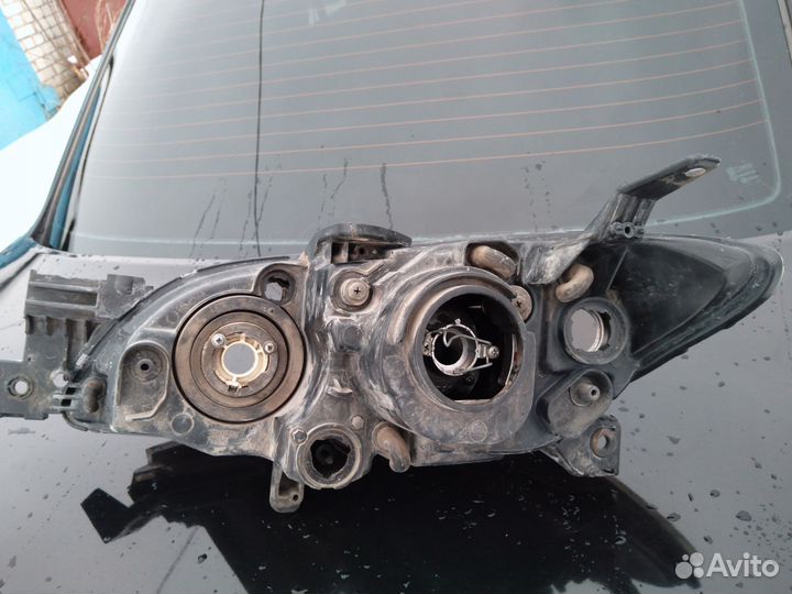 Б/у фары mazda3