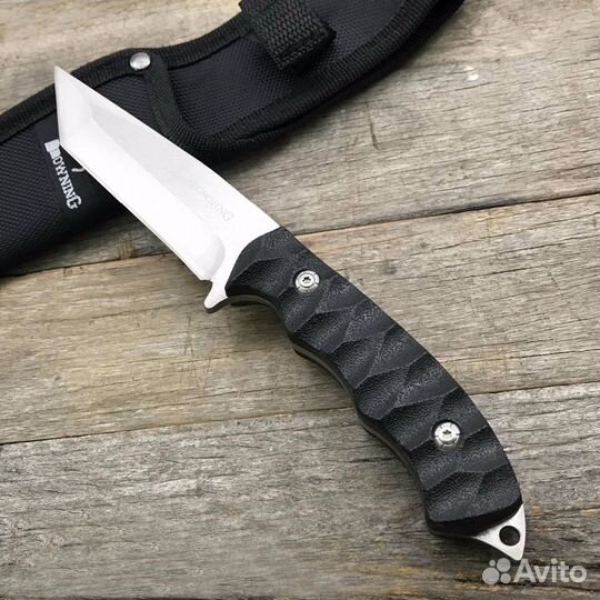 Нож туристический