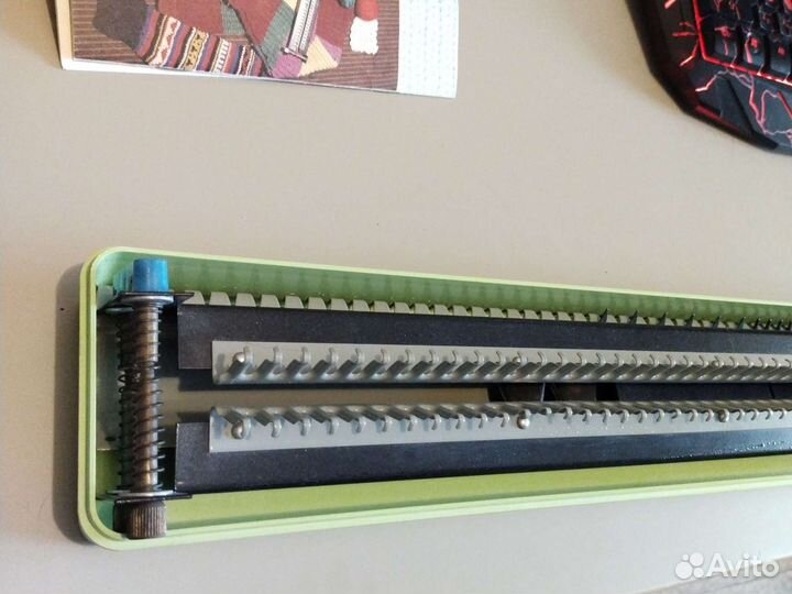 Ручная вязальная машинка Дончанка