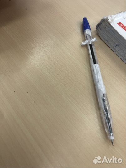Ручка которой писал влад а4