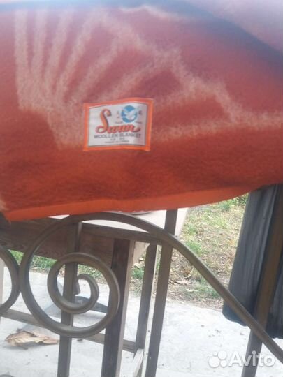 Китайские пуховые одеяла.Красивые цвета.3 шт