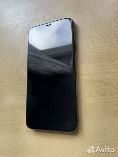 iPhone X, 256 ГБ