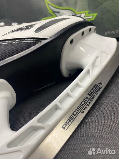 Хоккейные коньки Mission. Размер 44,45,46