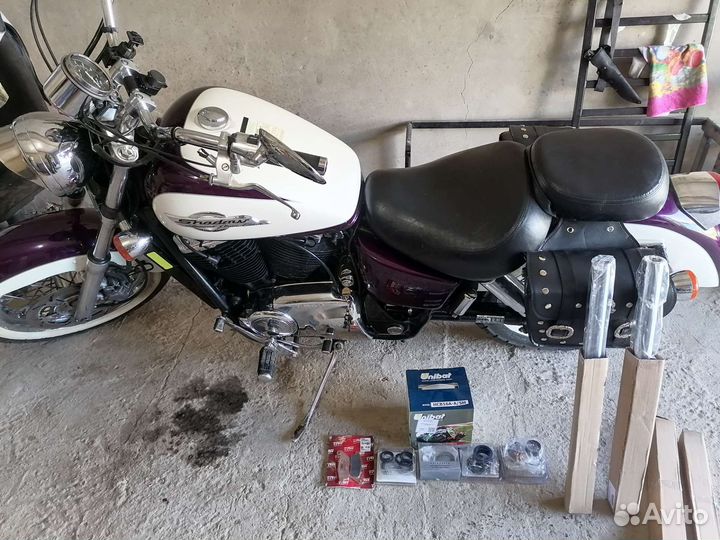 Honda VT1100 C2 shadow ace