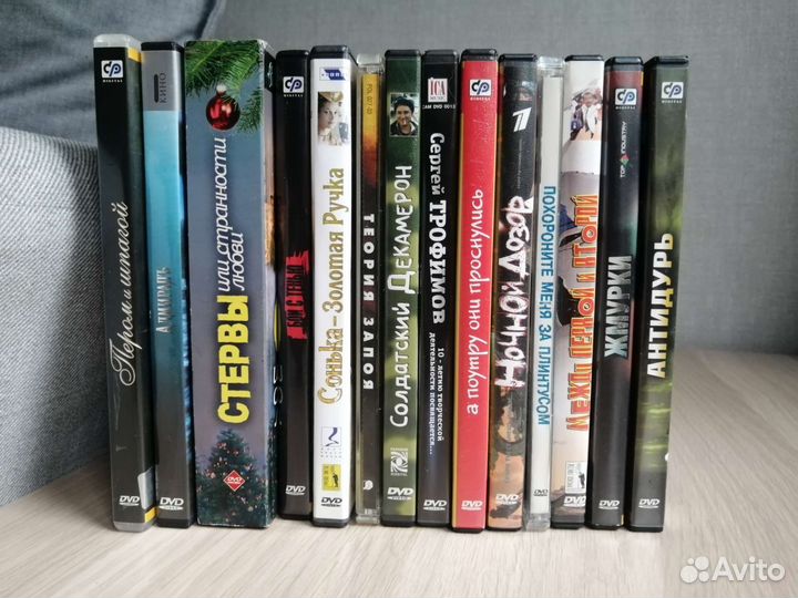DVD фильмы лицензия 14 шт. цена за всё