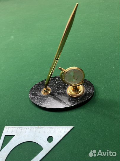 Письменный набор Ручка часы,макет пистолета