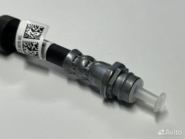 Шланг тормозной lrds передний правый Land Rover