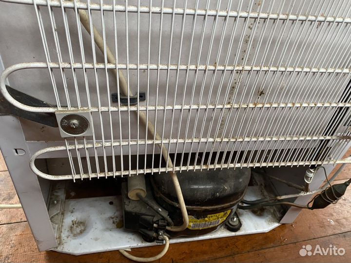 Холодильник бу маленький nort