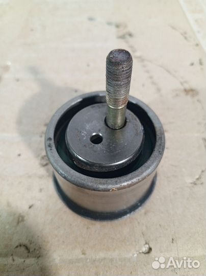 Ролик-натяжитель ремня грм Hyundai Santa Fe