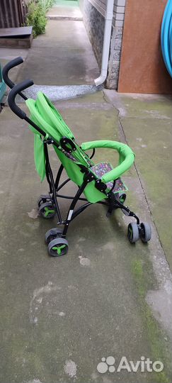 Продам коляску трость
