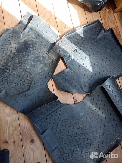 Продам коврики для авто