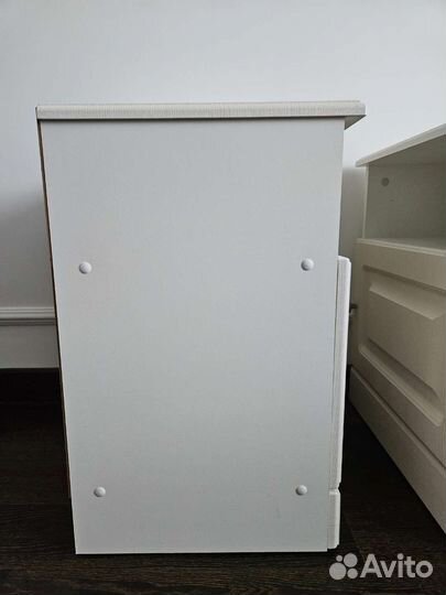 Тумба прикроватная мдф с доводчиком