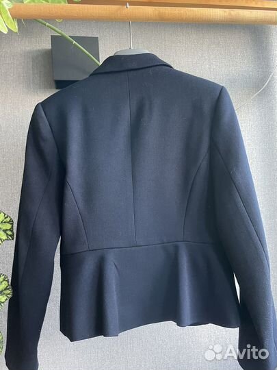 Пиджак для девочки 134