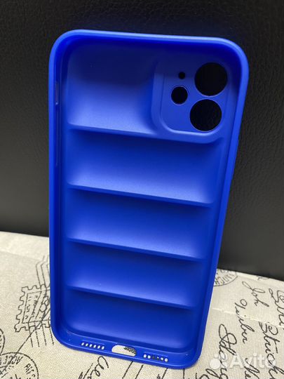 Чехол на iPhone 11