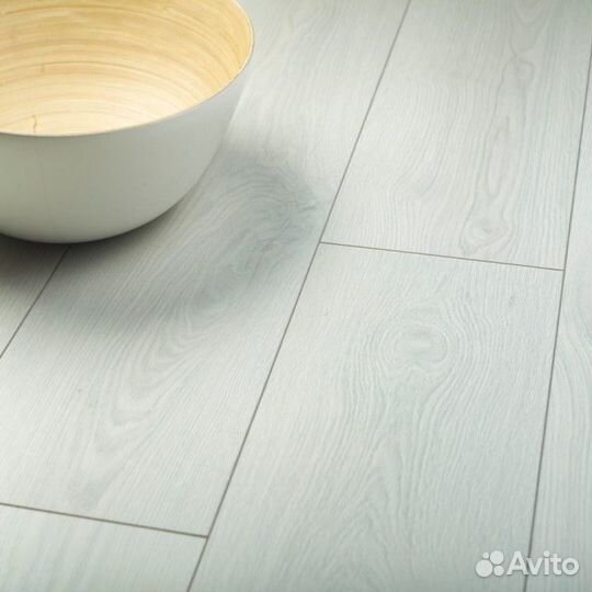 Ламинат Kronopol Milo Platinium 3305 Nike Oak