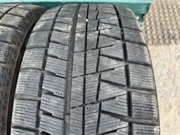 Bridgestone Blizzak Revo 969 225/50 R17