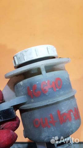 Бачок тормозной на Mitsubishi Outlander 1