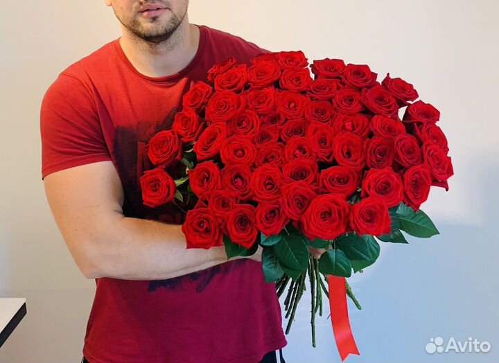 Розы красные. Розы белые. Букет роз. 101 роза