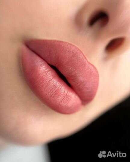 Перманент губ / Долговременный макияж / Татуаж губ