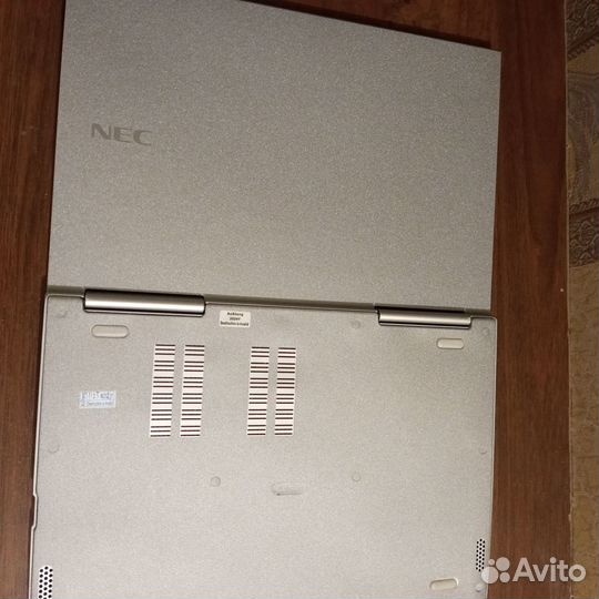 Ультрабук-Планшет NEC