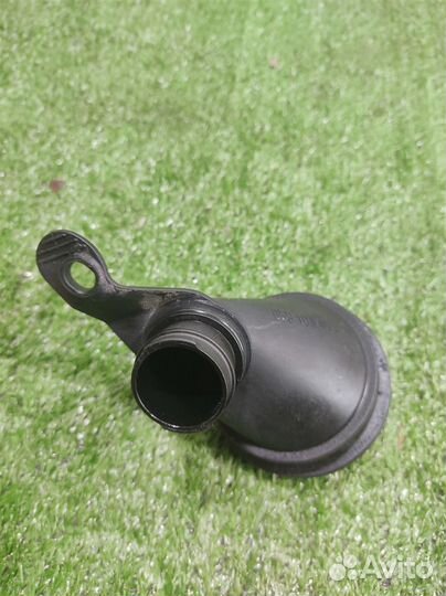 Горловина маслозаливная Audi Q7 (4LB) 2007