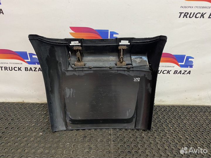 Крыло заднее правое передняя часть