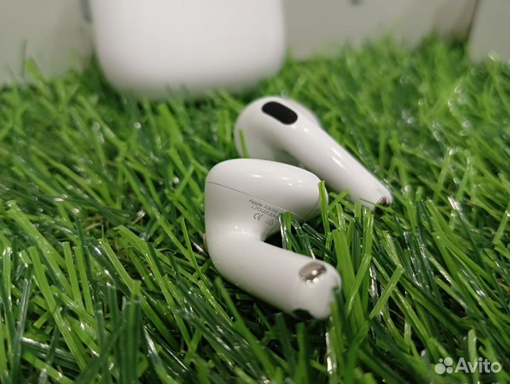 Наушники AirPods 4