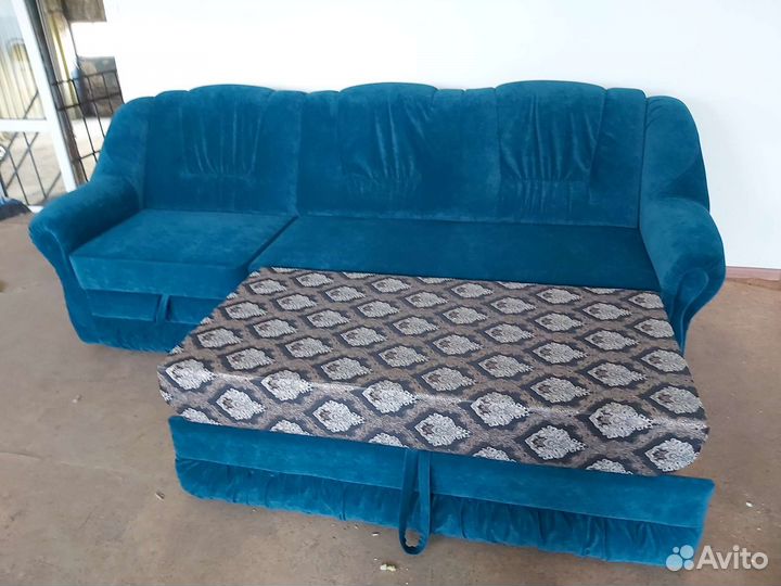 Перетяжка мягкой мебели