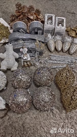 Елочные игрушки