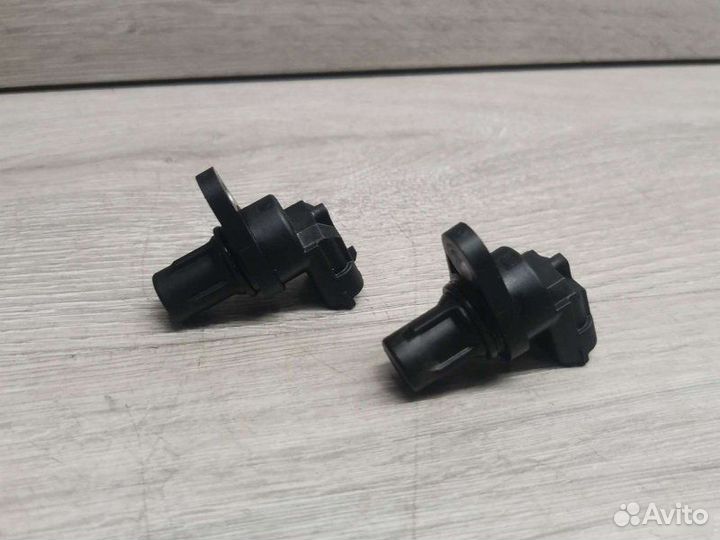 Датчик положения распредвала Mercedes