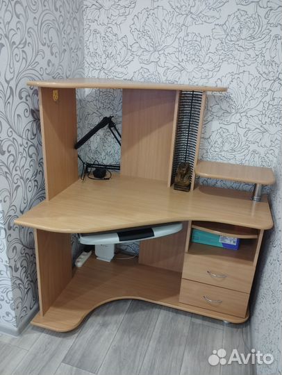 Компьютерный стол бу