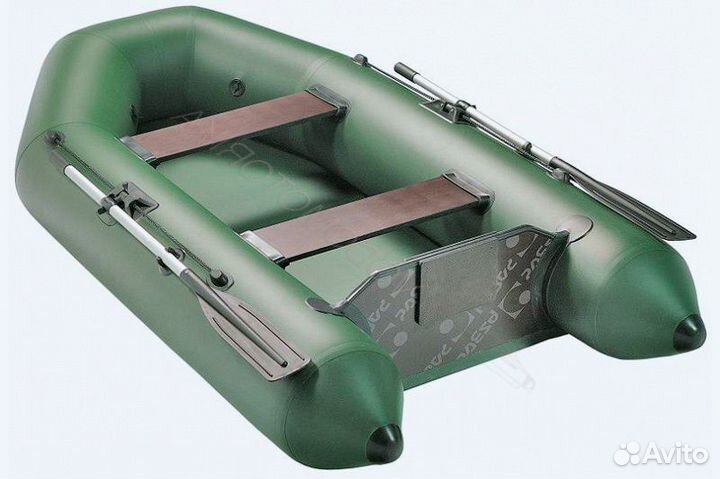 Надувная лодка с мотором