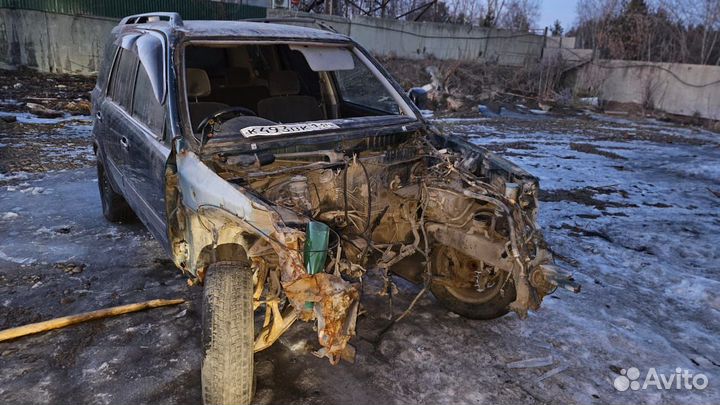 Honda CR-V 2.0 AT, 1995, битый, 200 000 км