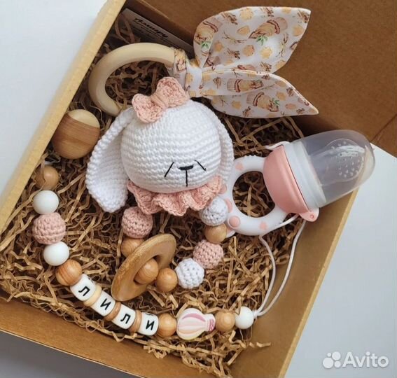 Именной держатель для пустышки