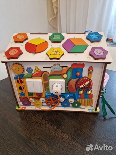 Бизиборд домик со светом большой