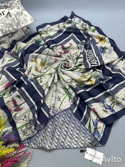 Платок женский тонкая шерсть Christian Dior