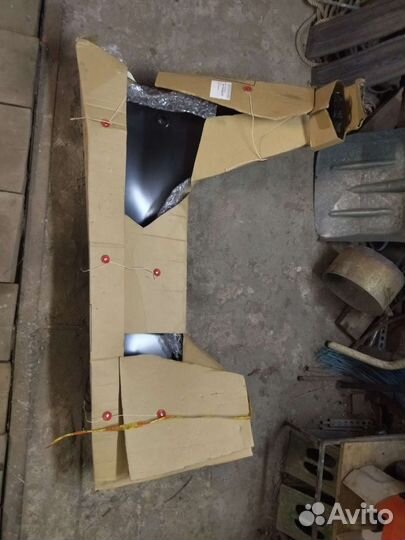Крыло правое на Audi a4 b5