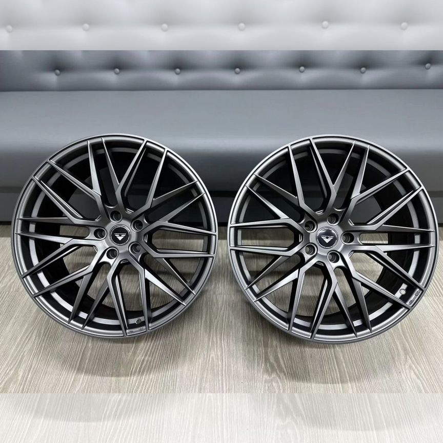 Литые диски Blitz 8×R17 5×114.3