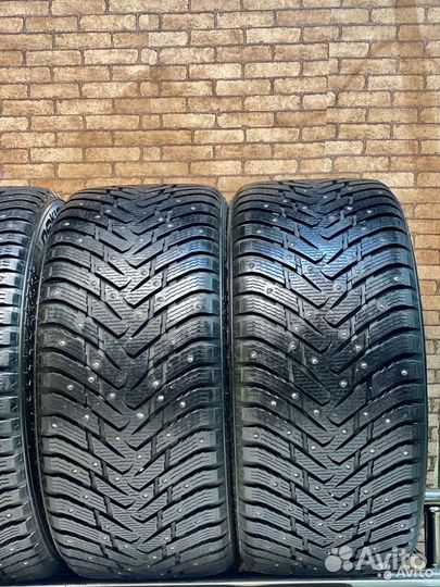 Nokian Tyres Hakkapeliitta 8 SUV 275/45 R21 и 315/40 R21