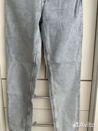 Джинсы женские mango