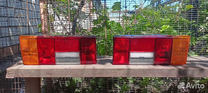 Продаю фонари задние на ваз 2114