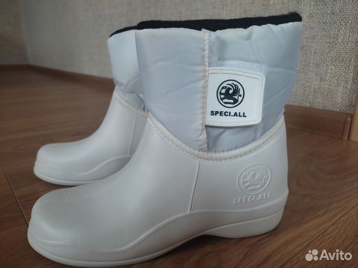 Сапоги резиновые женские утепленные