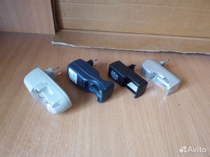 Зарядное для батареек
