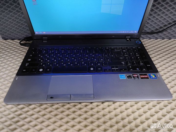 Ноутбук Samsung A10-5750M/8Gb/SSD 240Gb (15)