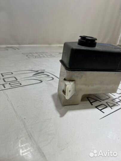 Бачок расширительный Kia Rio 2 JB G4EE 2011