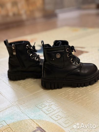 Ботинки демисезонные для девочки 21