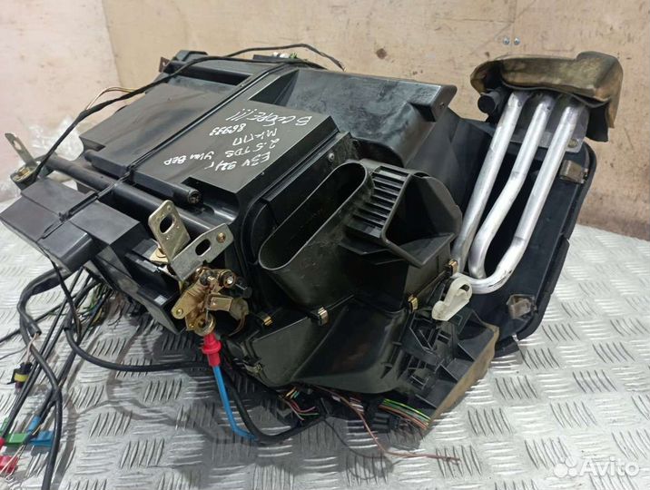 Корпус печки BMW 5 E34